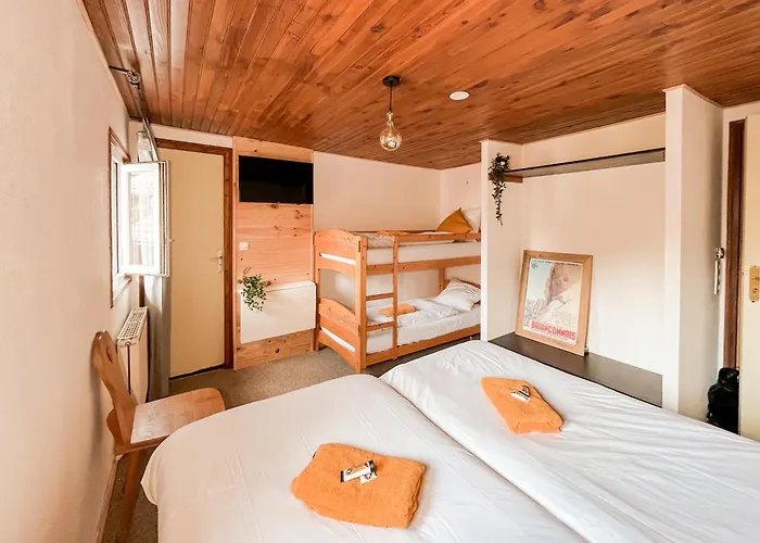 Le Pied Moutet Hotel 2*